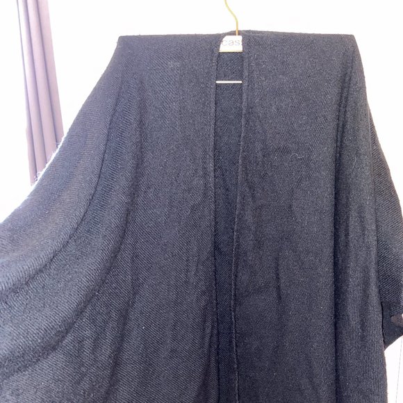 2 Piece Set Wrapped Cardigans - Picture 6 of 11